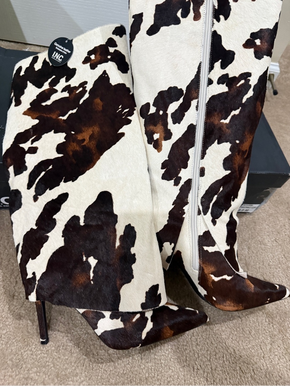 NWT INC Women's White Skylar Fold Over Cuffed Knee High Boots - Cow Print 8.5 - Picture 12 of 12